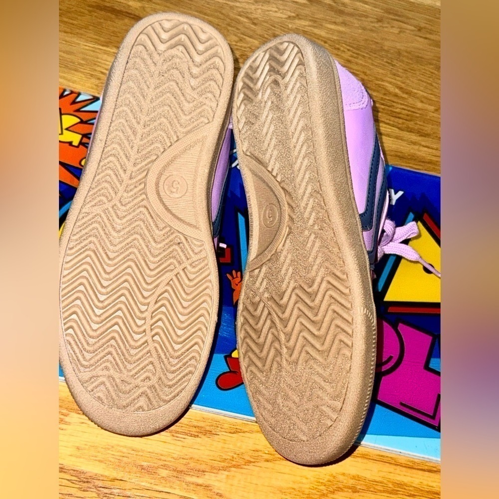 Girls New Cat And Jack Purple Shoes Size US 5​​​​​​​​ - Picture 4 of 4